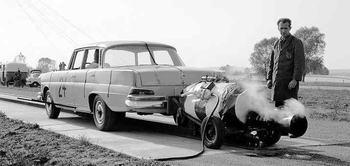 1959 год: 50 лет назад Mercedes-Benz провел первый краш-тест