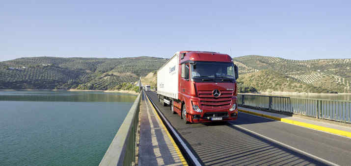 Mercedes-Benz Actros IV получил титул Truck of the Year 2012